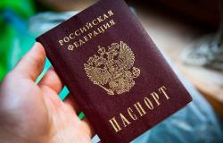 Kādā vecumā Krievijas pilsonim ir jāmaina pase un kas tam nepieciešams?